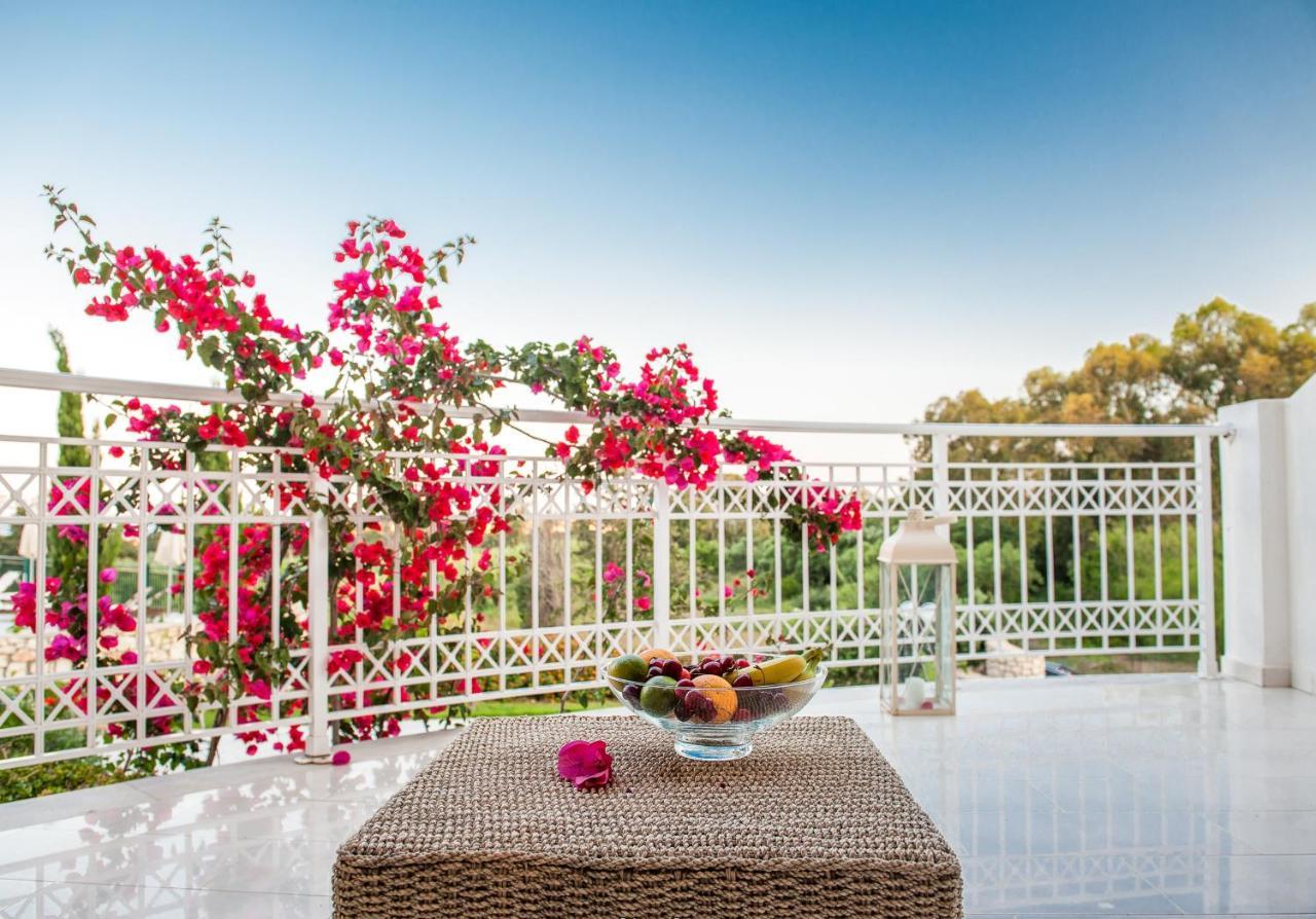 Belvedere Gerakas Luxury Hotel Vasilikí